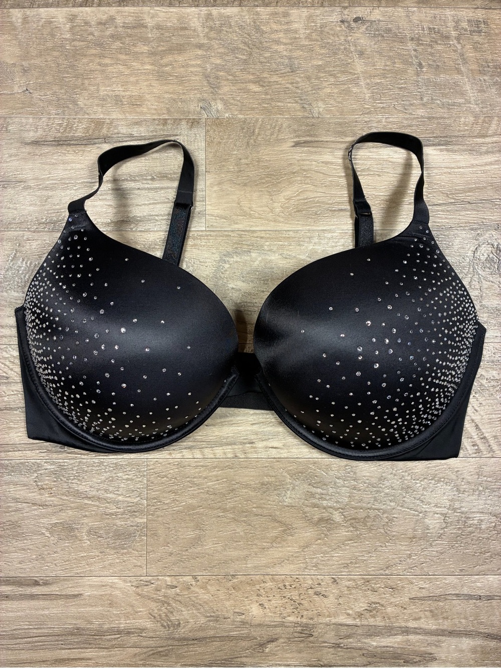 Victoria Secret Rhinestone Satin Push Up Plunge Bra